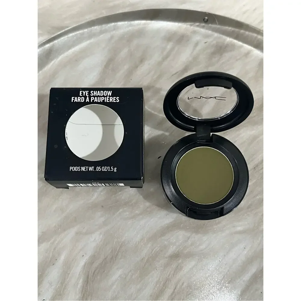 NEW MAC Cosmetics Mo Money Mo Problems Soft Matte Powder Eyeshadow